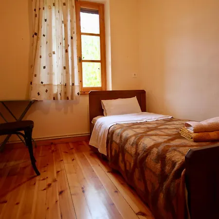 7hills Traditional By The Waterfall Holiday home Eptalofos