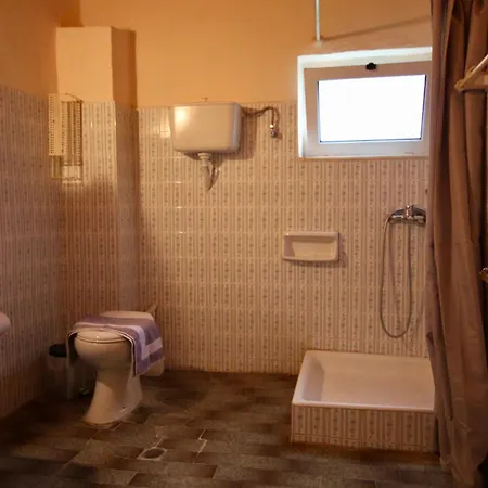 7hills Traditional By The Waterfall Holiday home Eptalofos