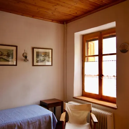 Holiday home 7hills Traditional By The Waterfall *